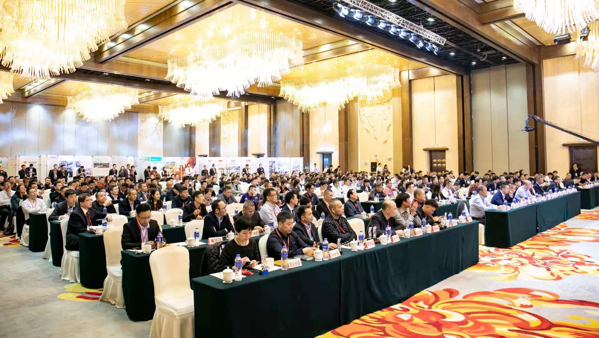 郴州市維達金屬設備廠,不銹鋼制管機,不銹鋼工業(yè)管制管機,汽車排氣管制管機,不銹鋼飲用水管制管機,熱交換管制管機,精密焊管制管機,